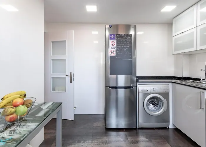 Precioso Cerca De Bilbao Exhibition Center -bec-, Bilbao Y Playas * Barakaldo