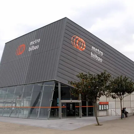 Precioso Cerca De Bilbao Exhibition Center -bec-, Bilbao Y Playas * Barakaldo