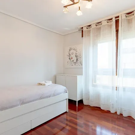 Precioso Cerca De Bilbao Exhibition Center -bec-, Bilbao Y Playas Apartment