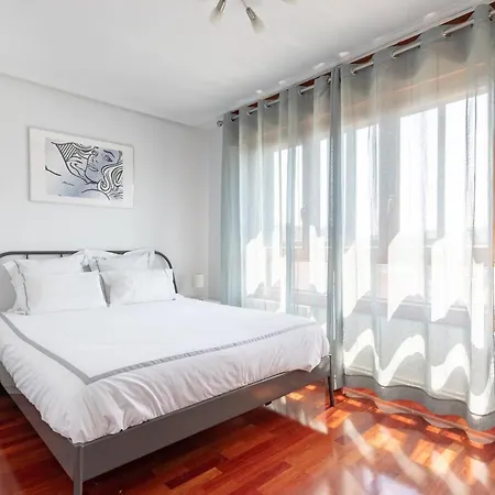 Precioso Cerca De Bilbao Exhibition Center -bec-, Bilbao Y Playas Apartamento